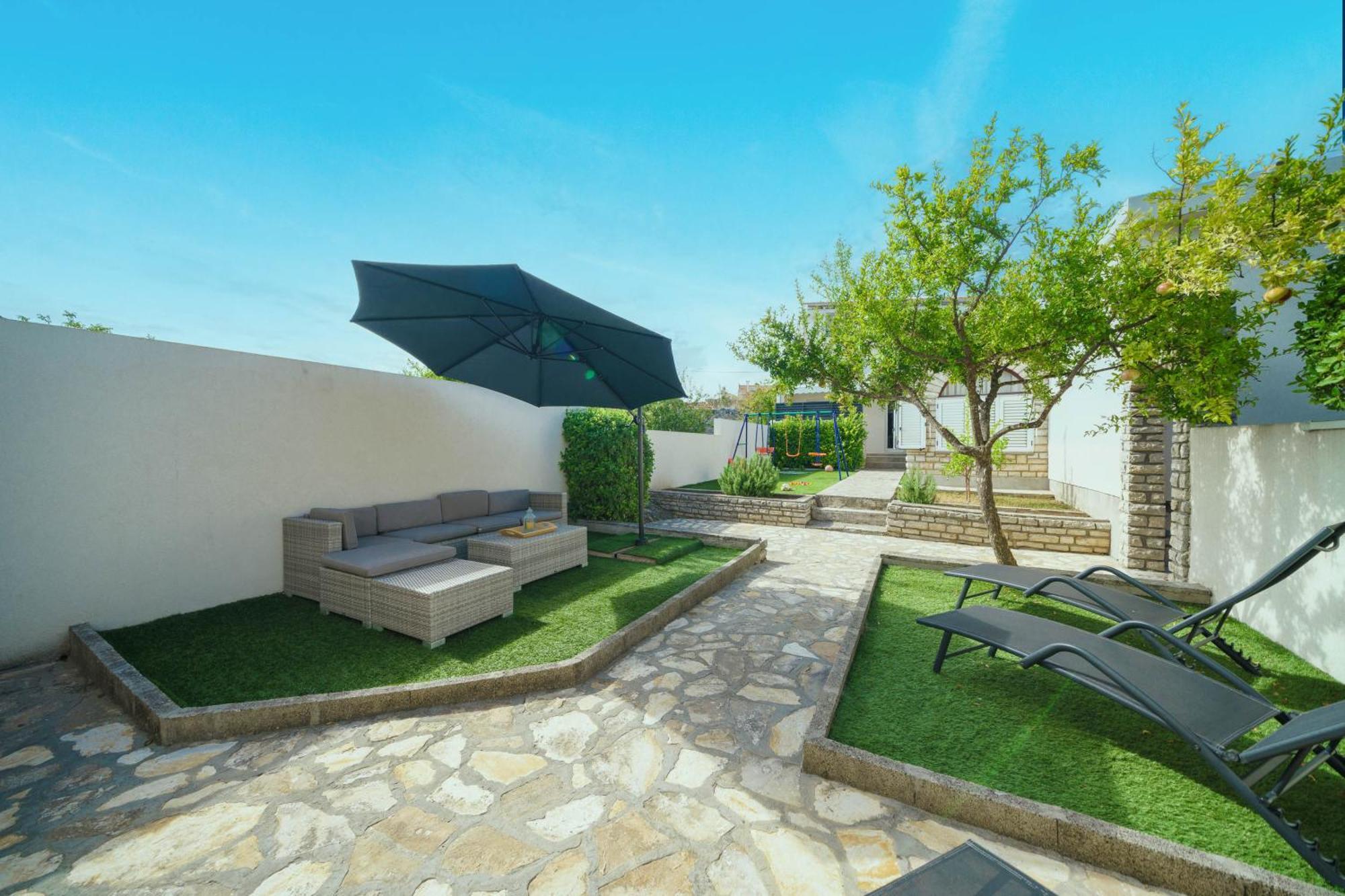 Holiday Home Oliva โวดีเซ ภายนอก รูปภาพ